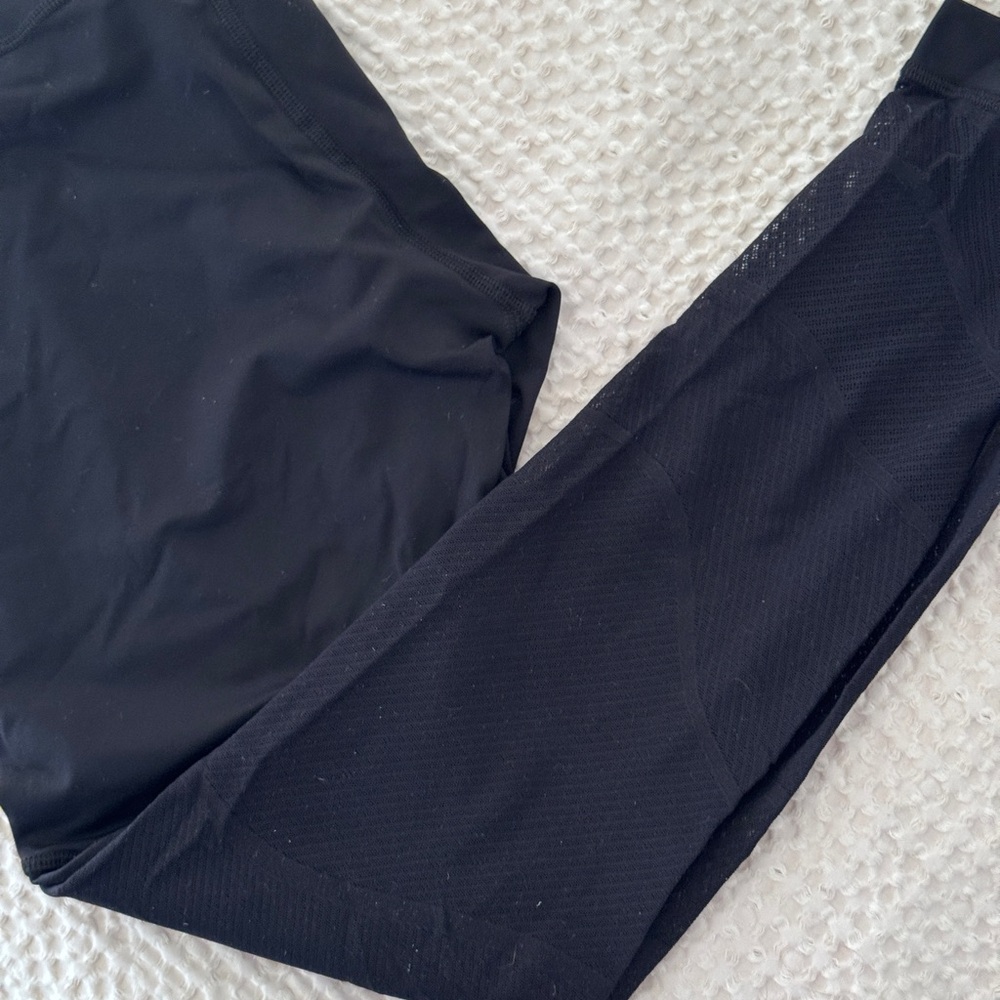 Lululemon Wunder Under Black High-Rise Mesh Leggings - Picture 2 of 2